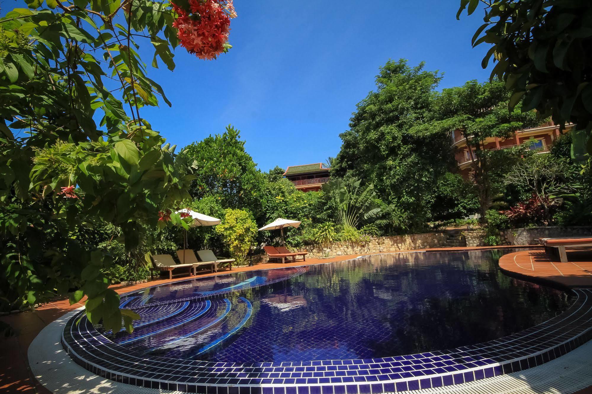 Spring Valley Resort Kep Exterior foto